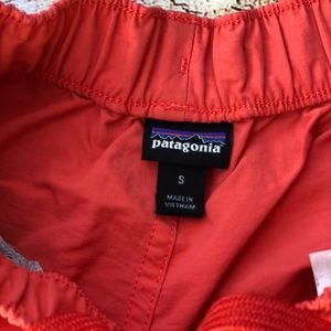 Patagonia Coral Orange Shorts Size Small